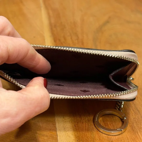 Kate Spade Minimalist Darcy Medium L-Zip Leather Card Holder Wallet-Light Fawn - Picture 3 of 10